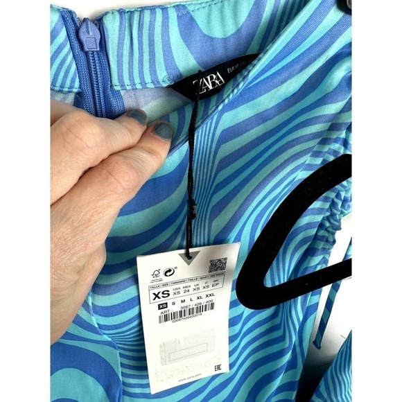 NWT (Minor Flaws) ZARA Swirly print pants and crop top XS/S - Picture 4 of 7